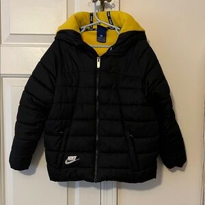 Nike kids coat M 5-6 yrs old